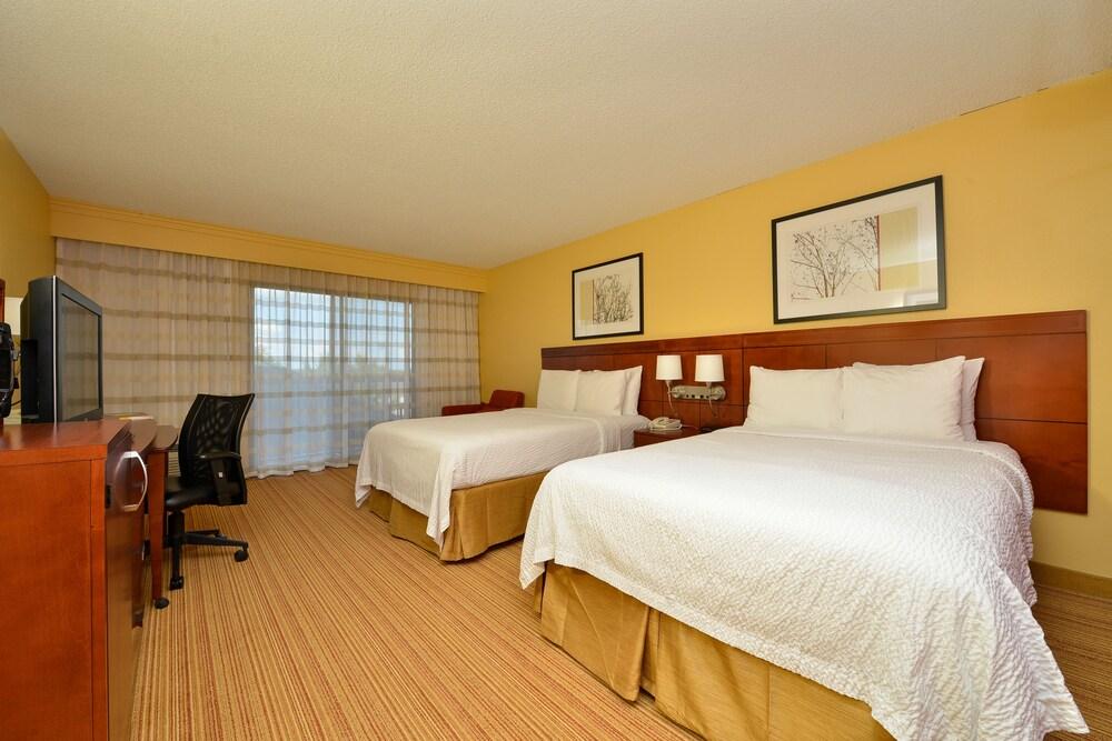 Courtyard By Marriott Bentonville Eksteriør billede