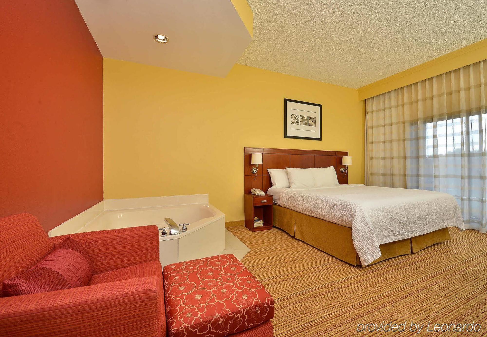 Courtyard By Marriott Bentonville Eksteriør billede