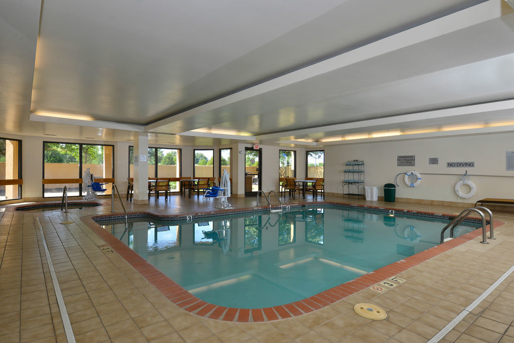 Courtyard By Marriott Bentonville Eksteriør billede